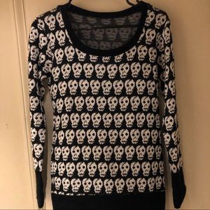 Skulls sweater S/M Vintage punk rock